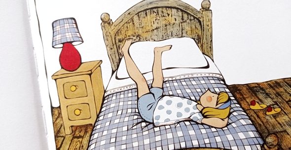 UN POMERIGGIO DI UFFA CHE NOIA - immagine del libro in cui la bimba sdraiata sul letto nella sua cameretta si annoia